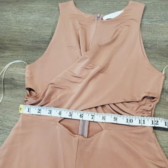 ASTR the Label Pink Cutout Romper Size Small Criss cross Sleeveless Balletcore - Picture 9 of 11